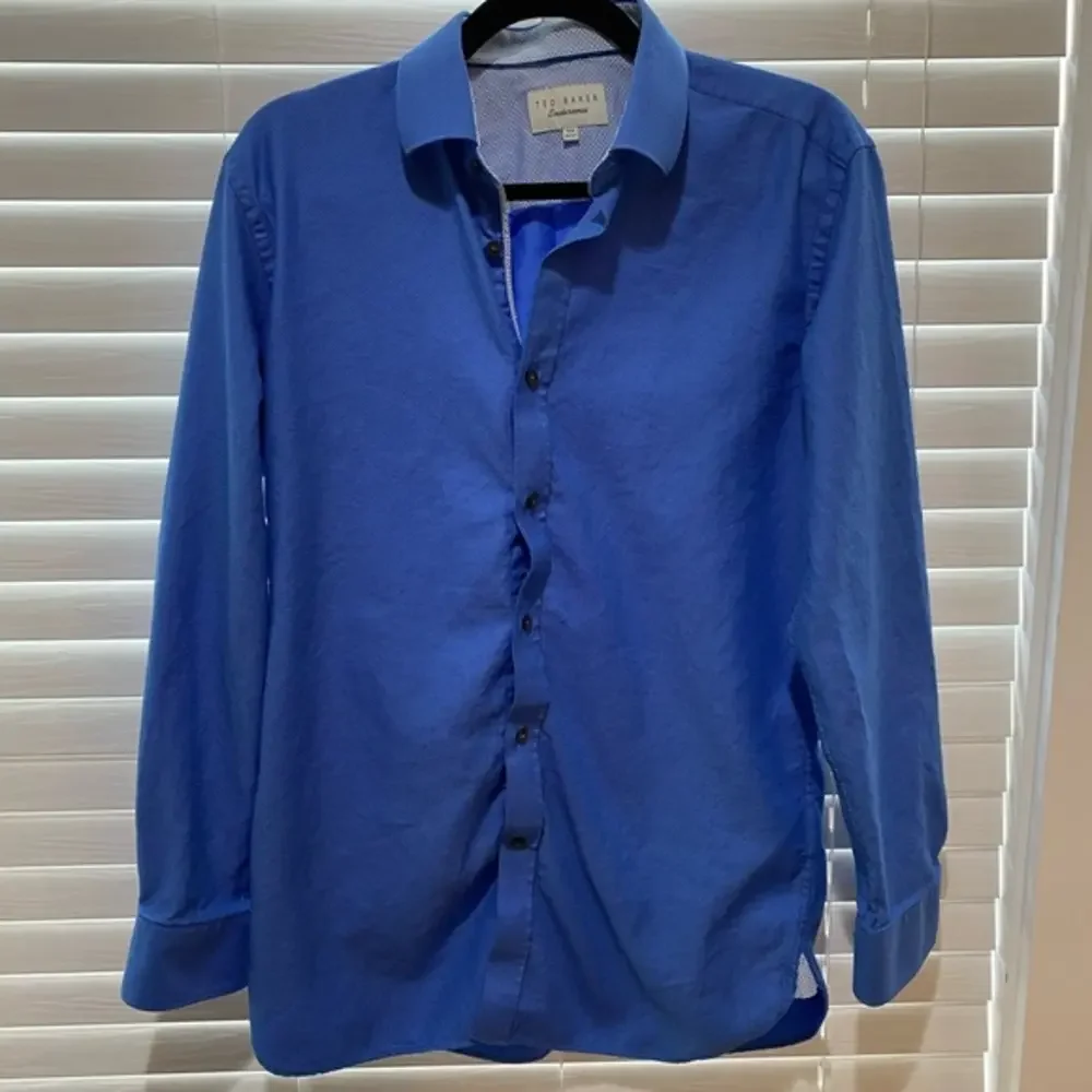 Ted‎ Baker Button Up - Size 15.5